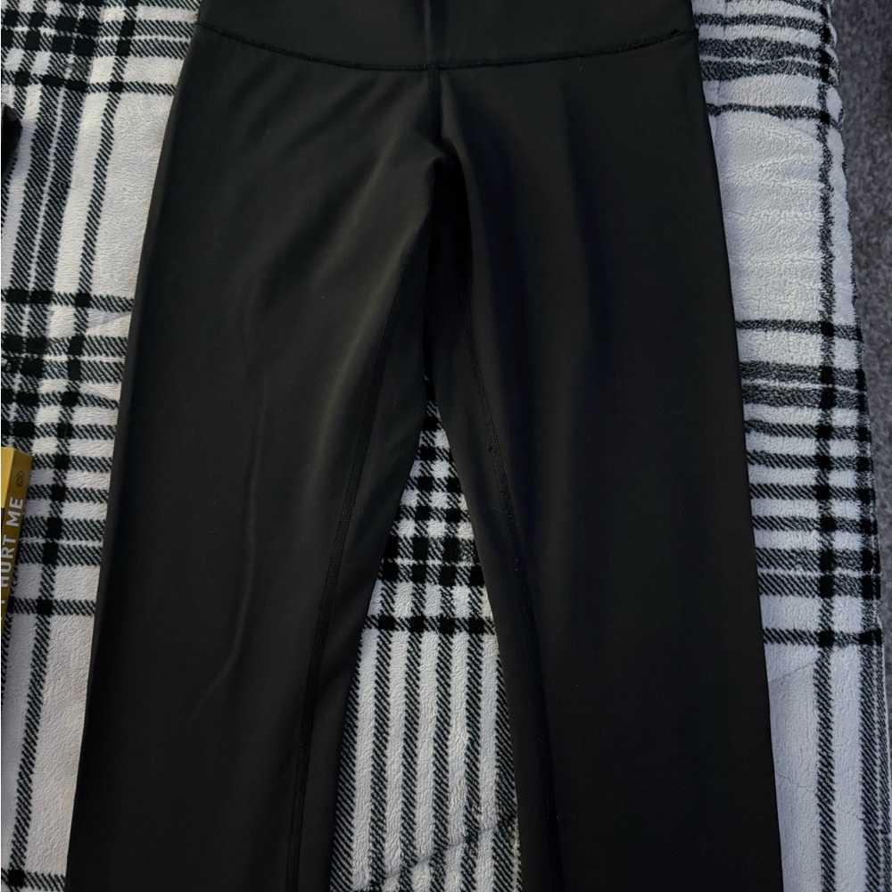 Lululemon Athletica Black Low Rise Wunder Train Leggings